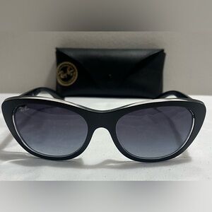 Ray-Ban RB4227 Cat Eye Sunglasses | Made in Italy | Black